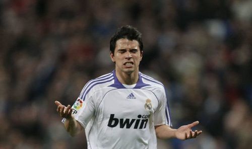 Cuando Javier Saviola cambi&oacute; el FC Barcelona por el Real Madrid