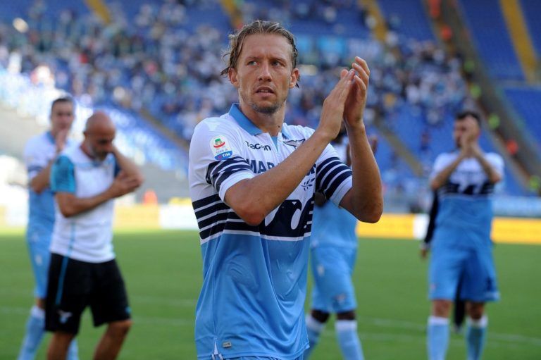 Lucas Leiva, brillando en tierra de gladiadores