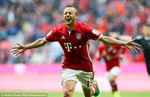 Rafinha dice adiós al Bayern Munich