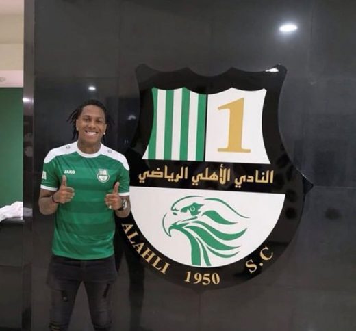 Abel Hern&aacute;ndez, Qatar, Internacional de Porto Alegre, Chacho Coudet