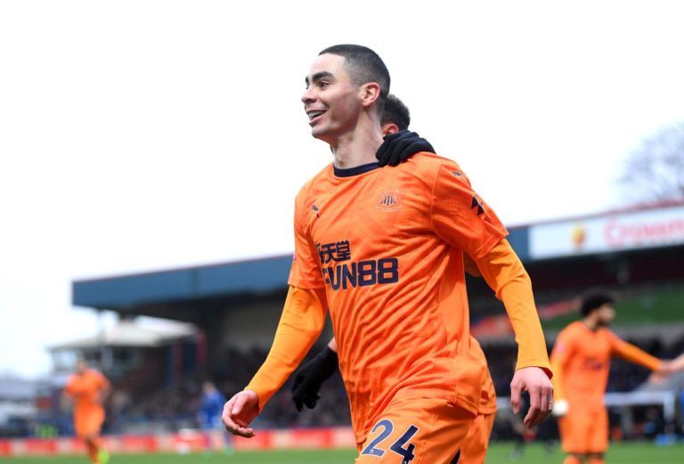 Miguel Almirón convirtió su primer gol del 2020