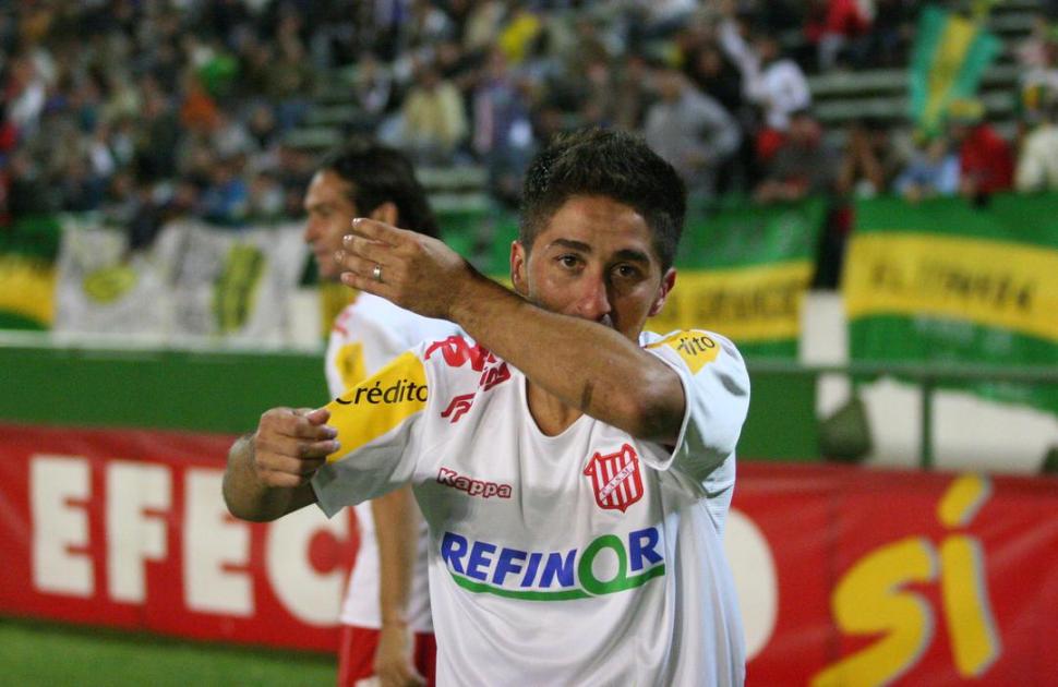 Diego Romano, Ergotelis, San Martín de Tucumán, Fútbol argentino, Grecia, , El Porvenir, Tiro Federal, Almagro, Chacarita, Aris Voulas