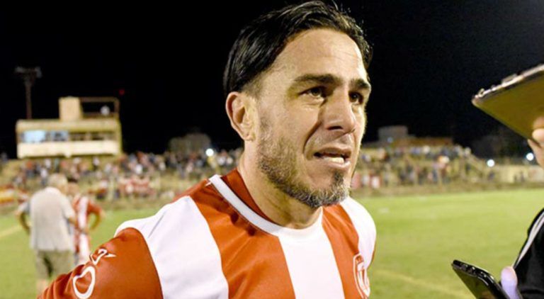 Mauro Rosales culmin&oacute; su carrera en el equipo que le vio nacer