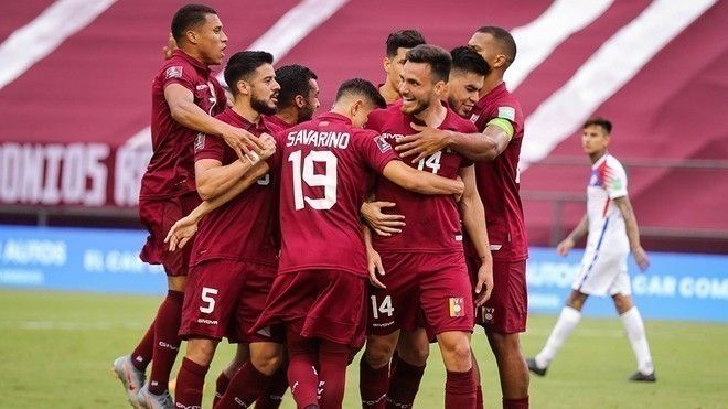 Venezuela revive como el ave f&eacute;nix venciendo a Chile