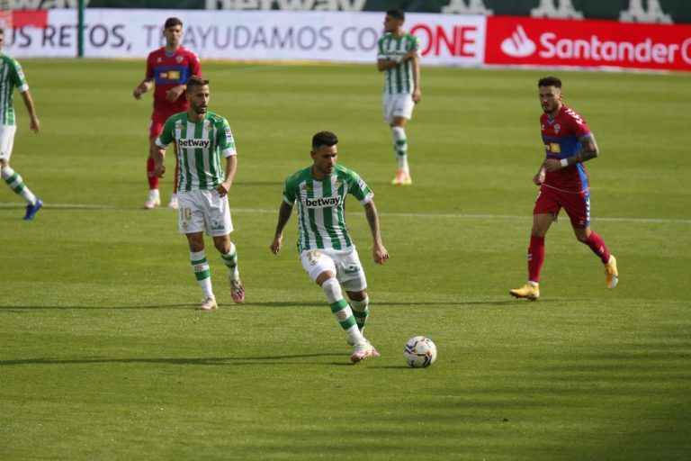Antonio Sanabria anot&oacute; en victoria del Betis