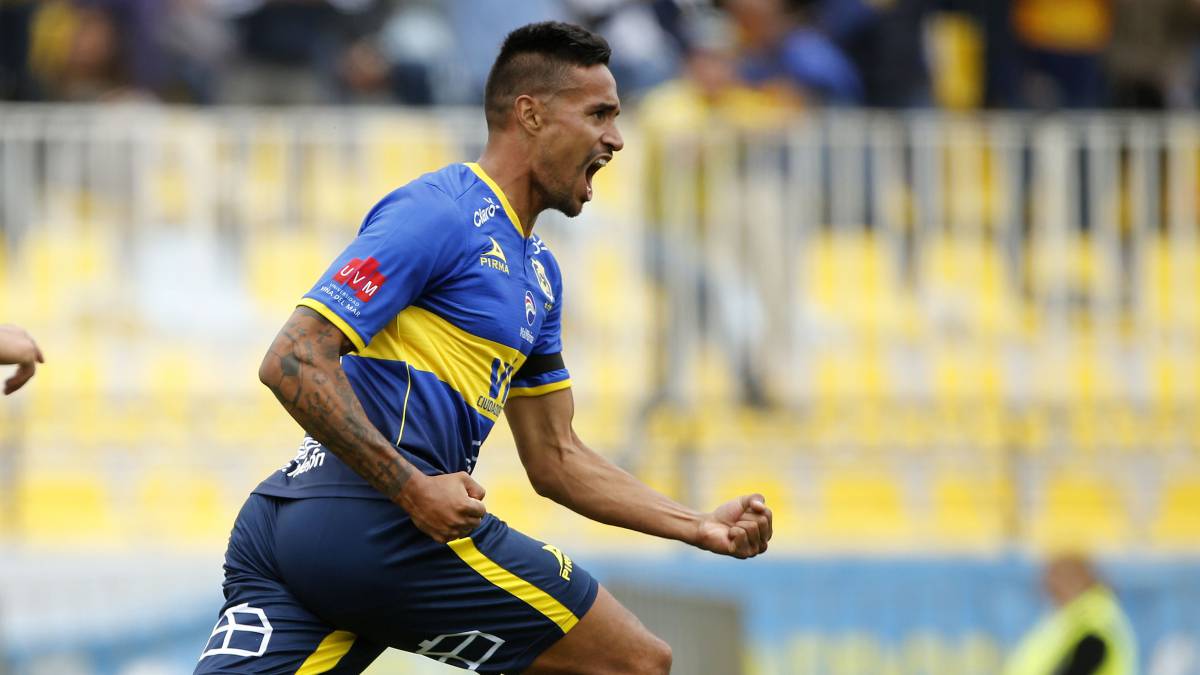 Ra&uacute;l Becerra, Deportivo Cuenca, Bashundhara Kings, Bangladesh, Nicol&aacute;s Delmonte, Hern&aacute;n Barcos, 