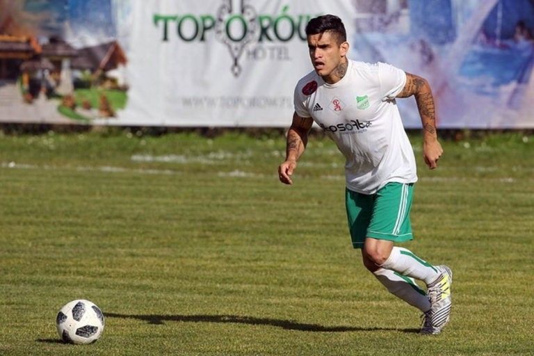 Los tres argentinos que est&aacute;n en la 5ta Divisi&oacute;n de Polonia