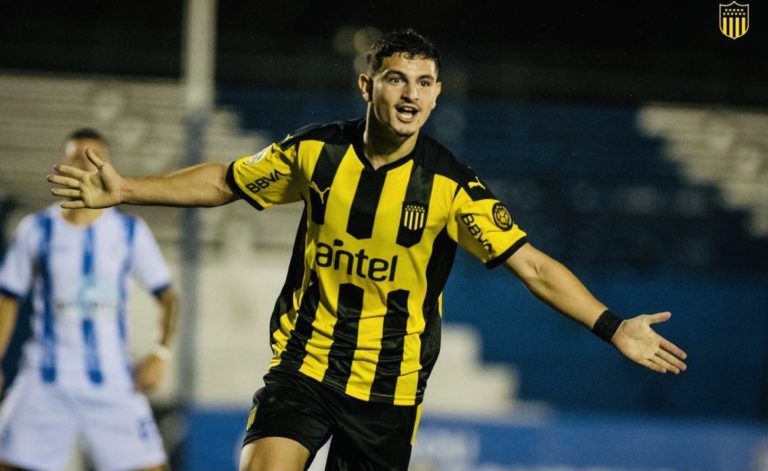 &iquest;&Aacute;lvarez Mart&iacute;nez rompe la maldici&oacute;n del &ldquo;9&rdquo; en Pe&ntilde;arol?