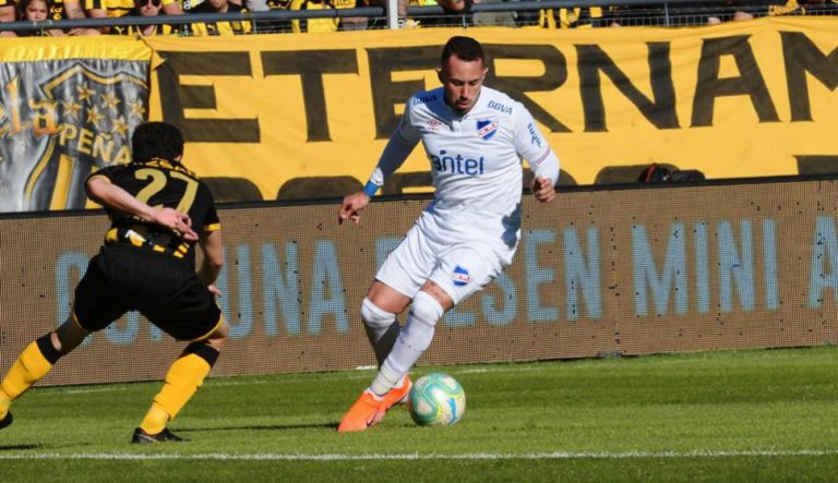 Pe&ntilde;arol va por un ex jugador de Nacional para el Apertura 2021