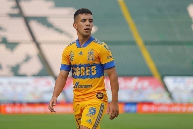 &iquest;Puede Leo Fern&aacute;ndez llegar a Pe&ntilde;arol?