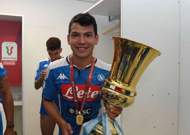 Napoli considerar&iacute;a vender al &lsquo;Chucky&rsquo; Lozano a cambio de esta millonaria cantidad