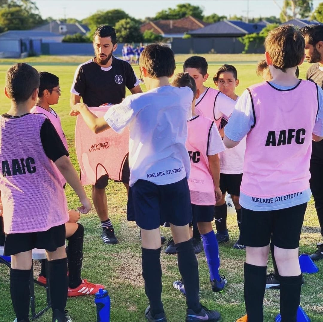 Sturt Lions, NPL South Australia, Fútbol australiano, Bragado Club, Argentinos Juniors, River Plate, Nuorese, Roccella, Vis Artena, Serie D, Flaminia, Torneo Federal B, argentino por el mundo, Selección Argentina Sub20