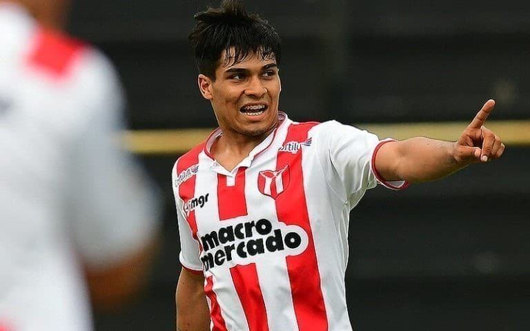 El director deportivo de River Plate confirma el inter&eacute;s en Mat&iacute;as Arezo