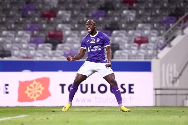 &iquest;Es Deiver Machado el mejor lateral izquierdo de Colombia?