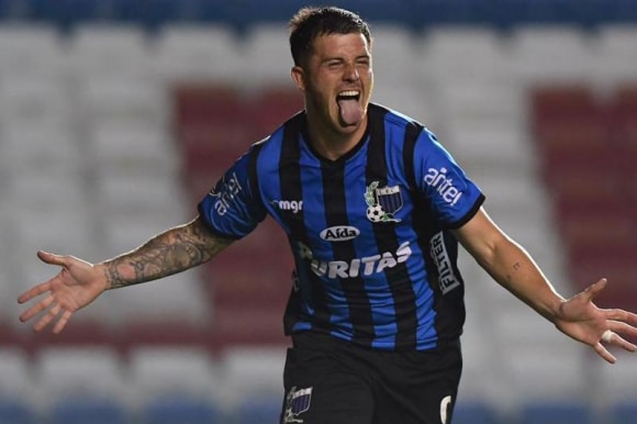 Las sorpresas de Tabárez en los 50 reservados de Uruguay