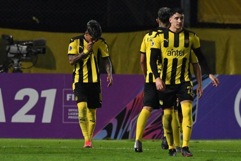 Un jugador de Pe&ntilde;arol con destino al Olympiacos