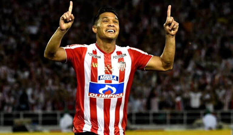 &iquest;Encontr&oacute; nuevo equipo Te&oacute;filo Guti&eacute;rrez?