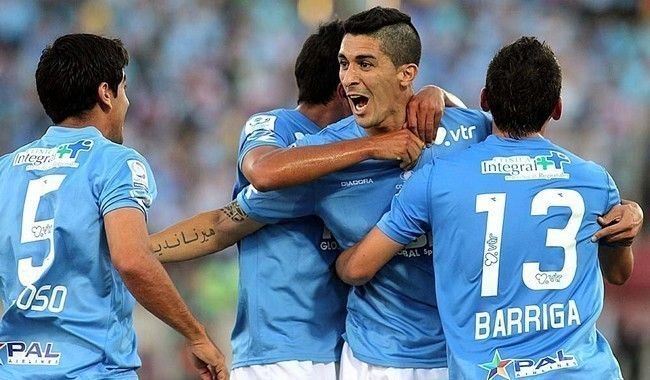 Tucu Hern&aacute;ndez celebrando con la camiseta de O&acute;Higgins - ANFP 