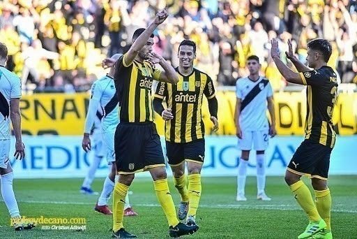 Fabricio Formiliano se va de Pe&ntilde;arol al Necaxa