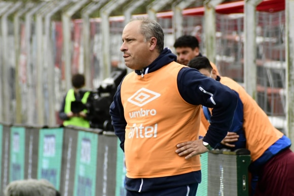 Oficial: Alejandro Cappuccio dej&oacute; de ser el t&eacute;cnico de Nacional