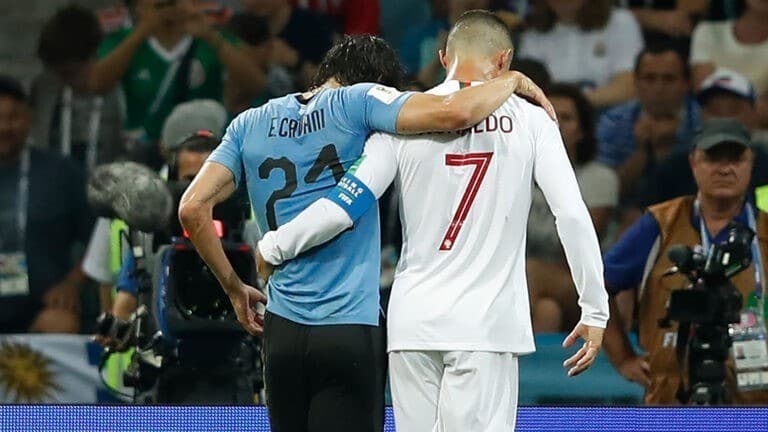 Cristiano Ronaldo compartir&aacute; vestuario con Cavani