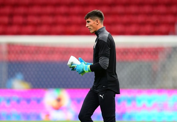 &iquest;Qu&eacute; futbolistas deber&iacute;an ser reservados por la Selecci&oacute;n Uruguaya?