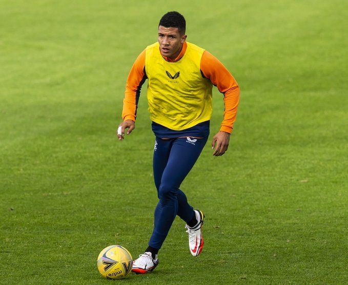 Detr&aacute;s del &lsquo;B&uacute;falo&rsquo;, Alegr&iacute;a para el Rangers