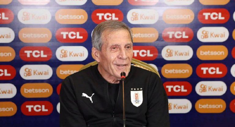 Tab&aacute;rez seguir&aacute; siendo el entrenador de la Selecci&oacute;n Uruguaya