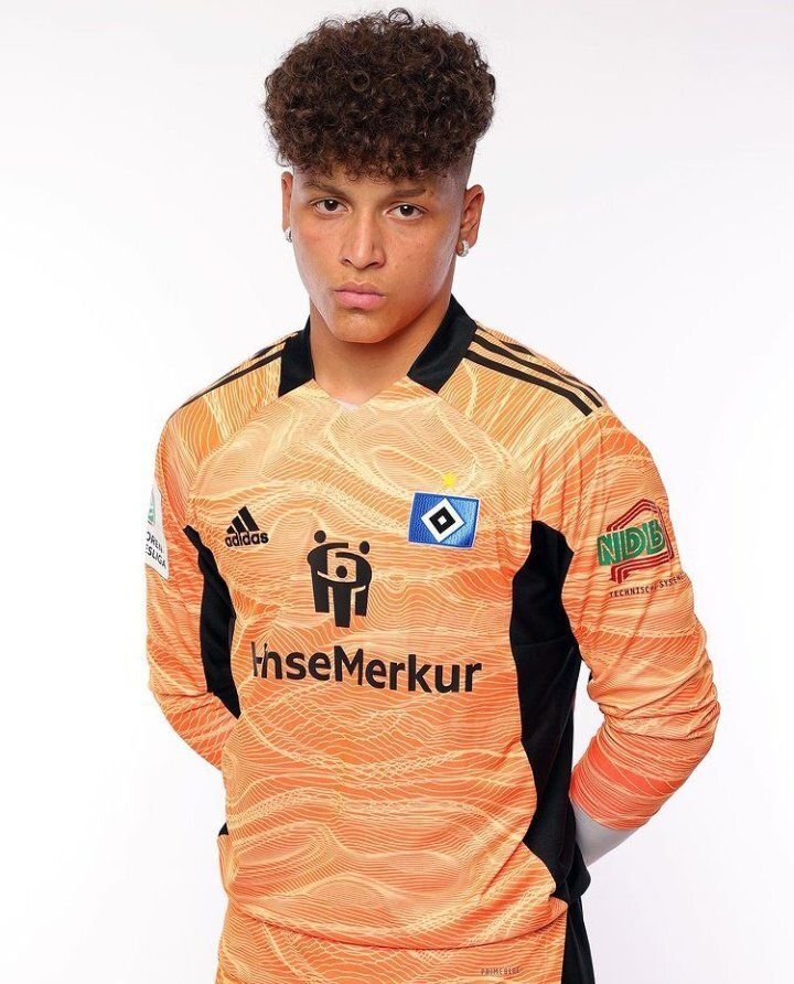 V&iacute;ctor Campos, Pedro Campos, Cristi&aacute;n Bleisch, Anthony Rodrigues, C&eacute;sar Munder, Gianluca Suardi, Christian Tase, Adri&aacute;n Navarrete Hultberg, Jorge Brunet Lima, Max Wendt, Luigi Palomba, Romain Leroux, Pedro Antonio Kulisek, Michel Yanez Hern&aacute;ndez