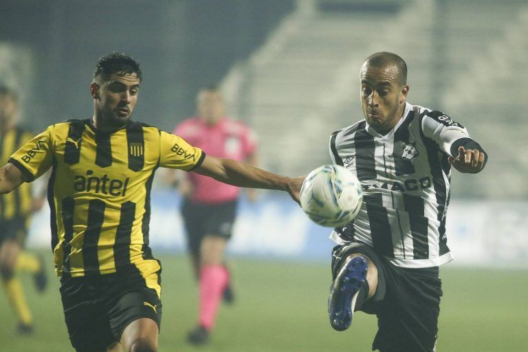 Sancionan a un capit&aacute;n por ir a ver a Pe&ntilde;arol