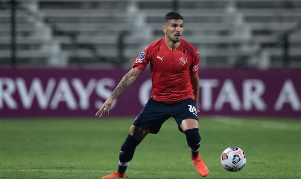 Lucas Soto, Juan Di Lorenzo, Francisco Delorenzi, Brian Ben&iacute;tez, Noah Toribio, Alexis Messidoro, Juan Bautista Arrieta, Alfredo Blanq Cazaux, Mart&iacute;n Gim&eacute;nez, Nicol&aacute;s Andereggen, Juan Cataldi, Tom&aacute;s Kolln, OF Ierapetras, An&iacute;bal Matell&aacute;n, Superliga de Grecia, Super League 2, futbolistas argentinos