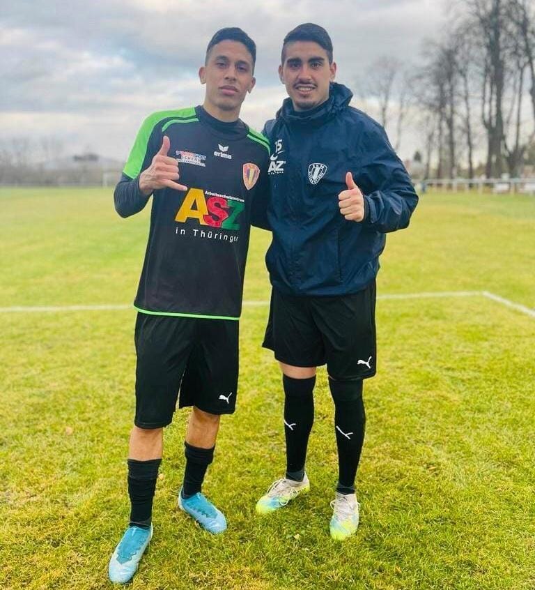 Joaqu&iacute;n Casta&ntilde;ares, Ezequiel Tiago G&oacute;mez do Jes&uacute;s, Pedrinho, SV 90 Altengottern, Sexta Divisi&oacute;n de Alemania,