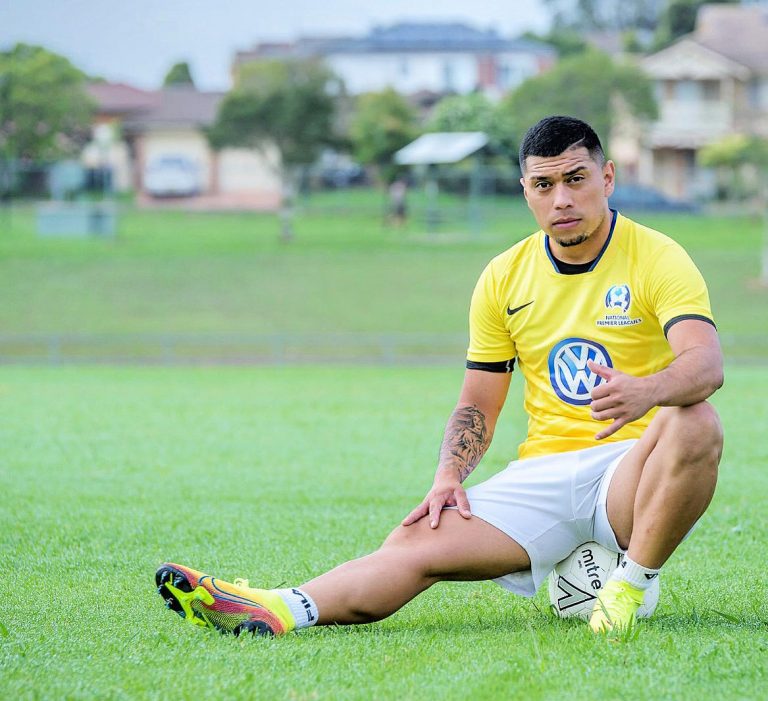 Emanuel Ponce, el mejor jugador chileno en Australia