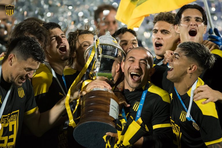 &iquest;Cu&aacute;l fue el XI ideal del Campeonato Uruguayo 2021?