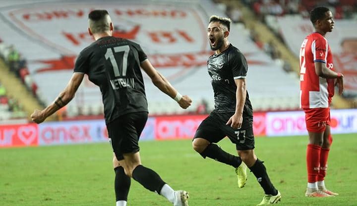 El renacer de Mat&iacute;as Vargas en el f&uacute;tbol turco