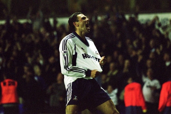 ¿Cuántos uruguayos han jugado en la Premier League y en el Tottenham?