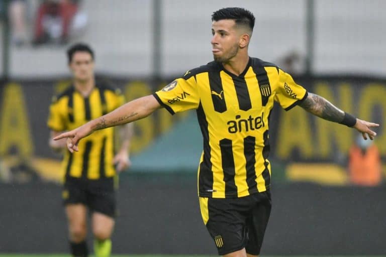 Pe&ntilde;arol arranc&oacute; la pretemporada con el pie derecho