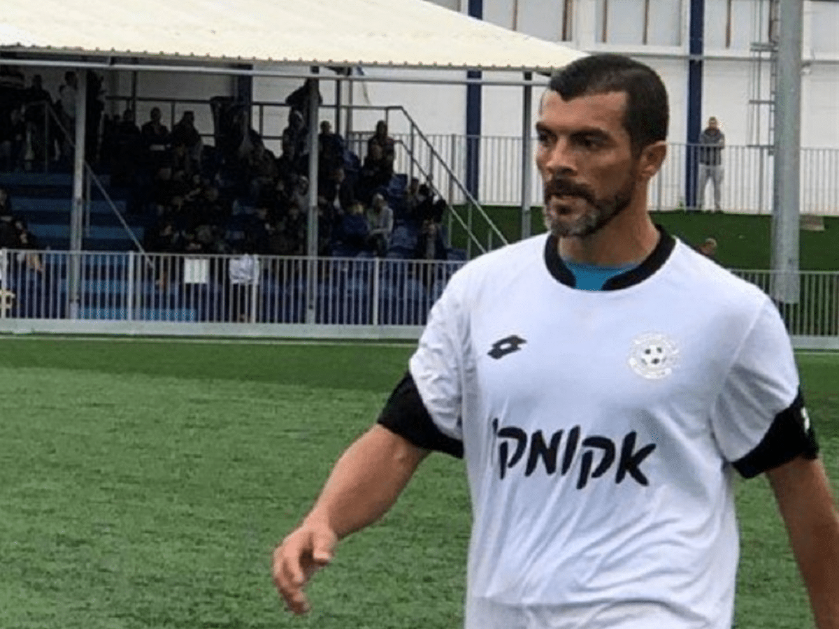 Carlos Alberto Chacana, Hapoel Nazareth Illit, Hapoel Ashkelon, Hapoel Kfar Saba, Kiryat Shmona, Hapoel Ramat Gan, Hapoel Kfar Shalem, Ironi Or Yehuda, Hapoel Kiryat Ono, FC Hamakhtesh, Beitar Ramat Gan, San Mart&iacute;n de Tucum&aacute;n, River Plate, Argentinos por el mundo