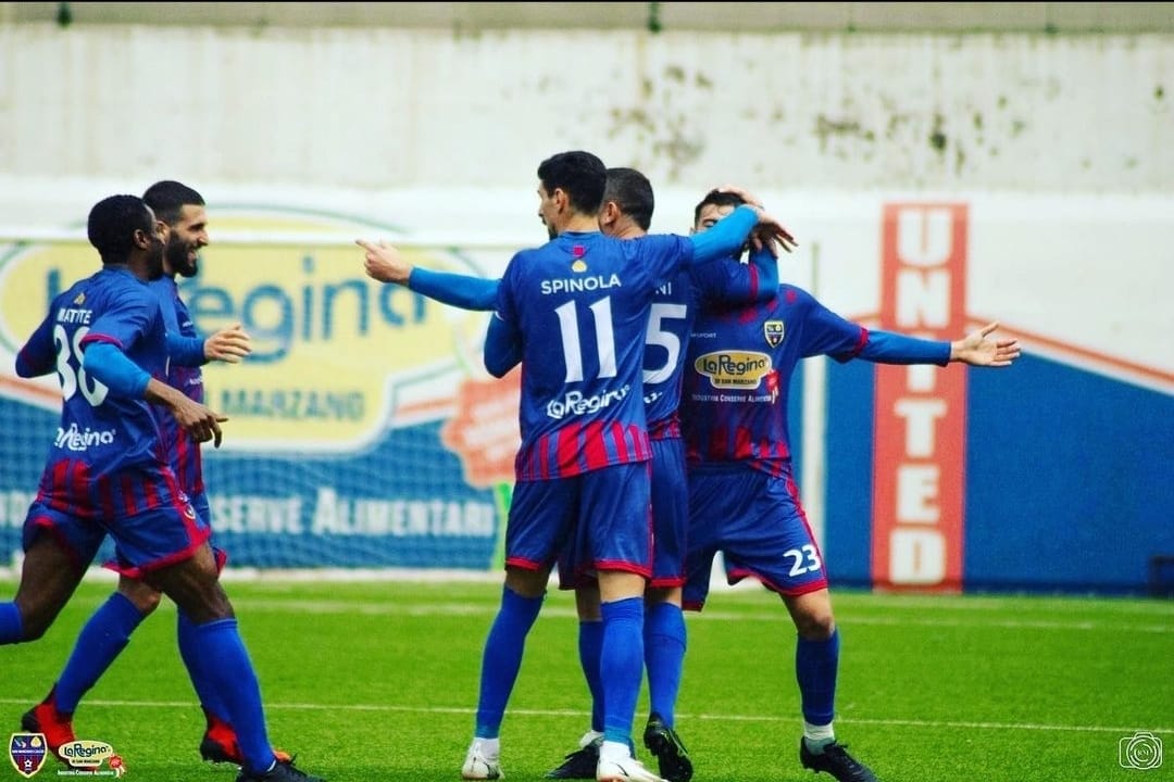 Lionel Spinola, San Marzano Calcio, Eccellenza, goleador argentino, Boca Juniors, f&uacute;tbol italiano