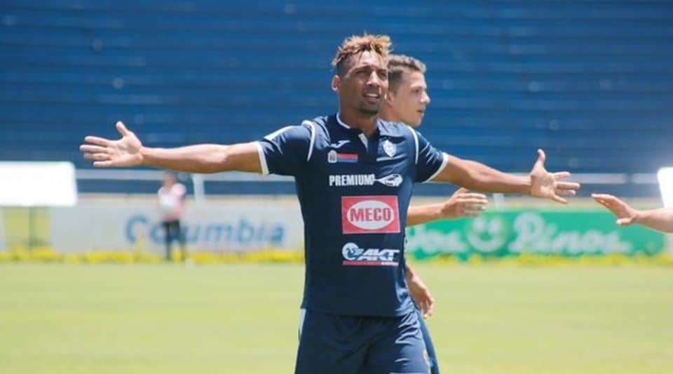 Marcel Hern&aacute;ndez, m&aacute;ximo goleador cubano, Cartagin&eacute;s de Costa Rica, Selecci&oacute;n de Cuba, f&uacute;tbol cubano
