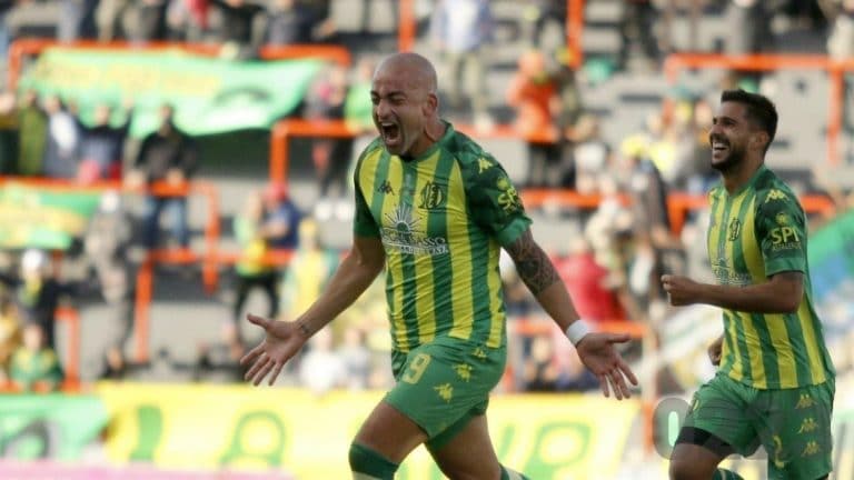 El &lsquo;Tanque&rsquo; Silva volvi&oacute; al gol tras dos a&ntilde;os