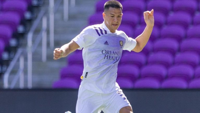 César Araújo: “Me identifico con el juego de Torreira”