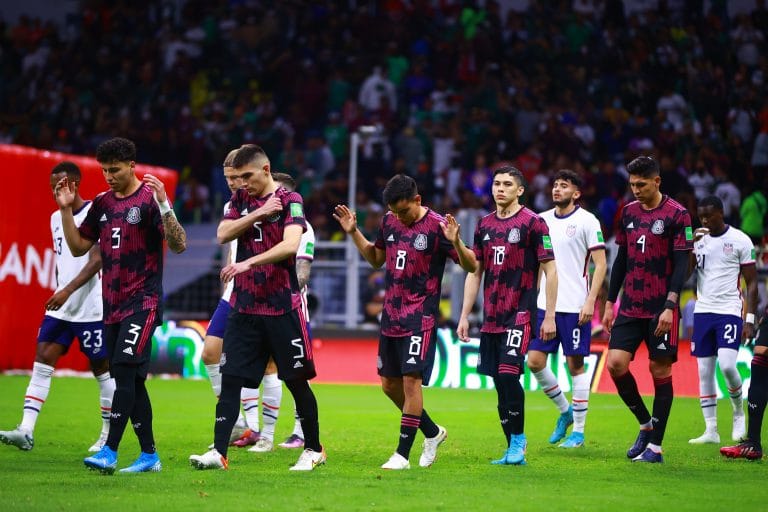 M&eacute;xico y Estados Unidos siguen como escoltas de Canad&aacute;