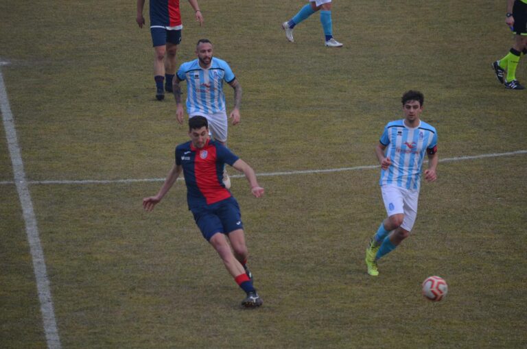 Leandro Bacaloni, el central goleador de Borgomanero