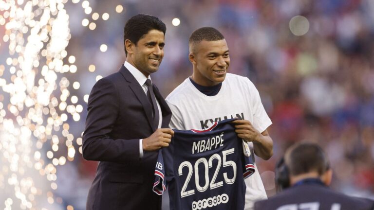 Mbapp&eacute; y Messi seguir&aacute;n juntos en el PSG