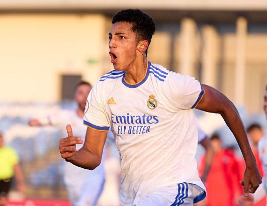 AUF confirm&oacute; gira por Europa para reclutar juveniles