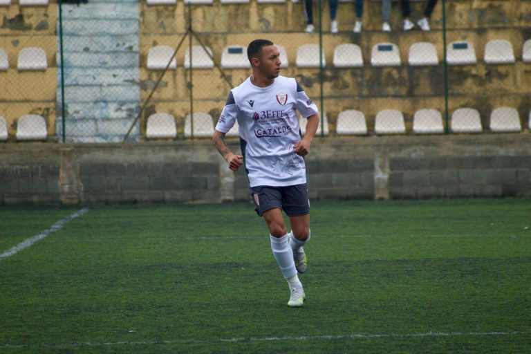 Juan Cruz Mart&iacute;nez: &ldquo;Estoy agradecido por la confianza del AC Locri&rdquo;