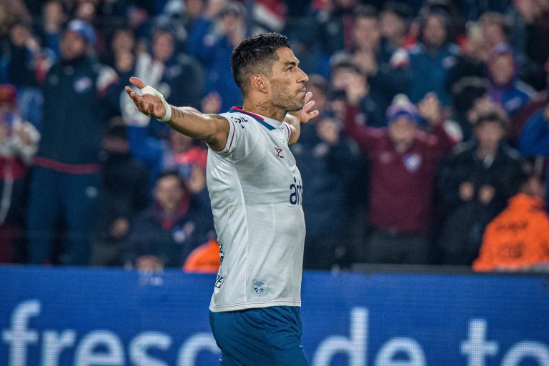 Nacional 3-0 Rentistas: Su&aacute;rez se perfila como titular en Brasil