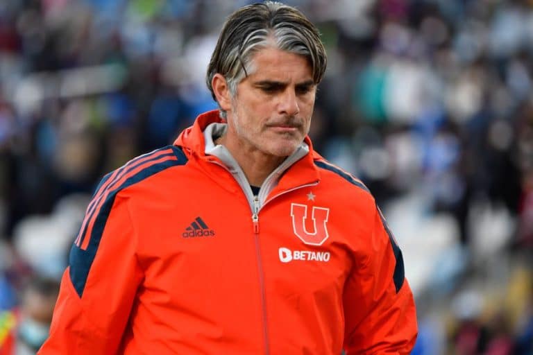 Diego L&oacute;pez, destituido de la Universidad de Chile