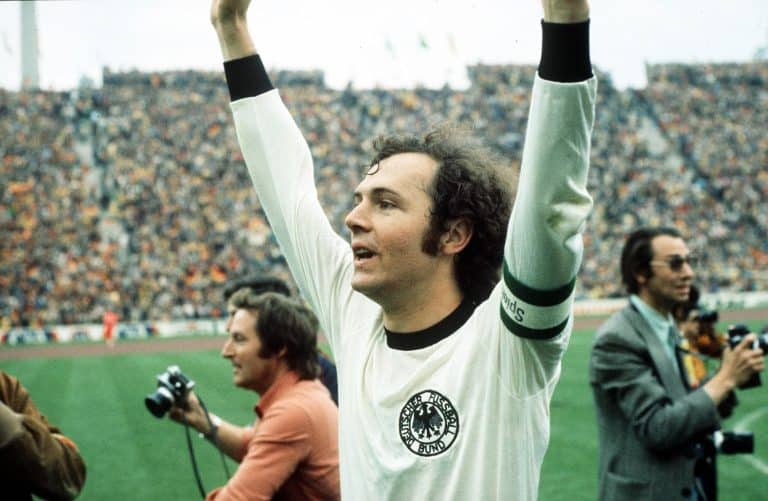 Beckenbauer lleva a la gloria a la Alemania Occidental